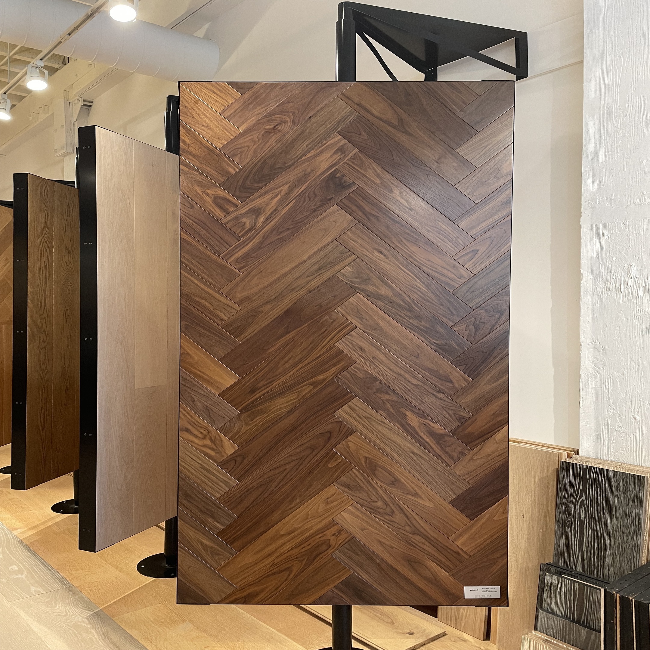 Solid vs. Engineered Wide Plank Flooring: Choosing the Perfect Carlisle Plank for Luxury Homes
