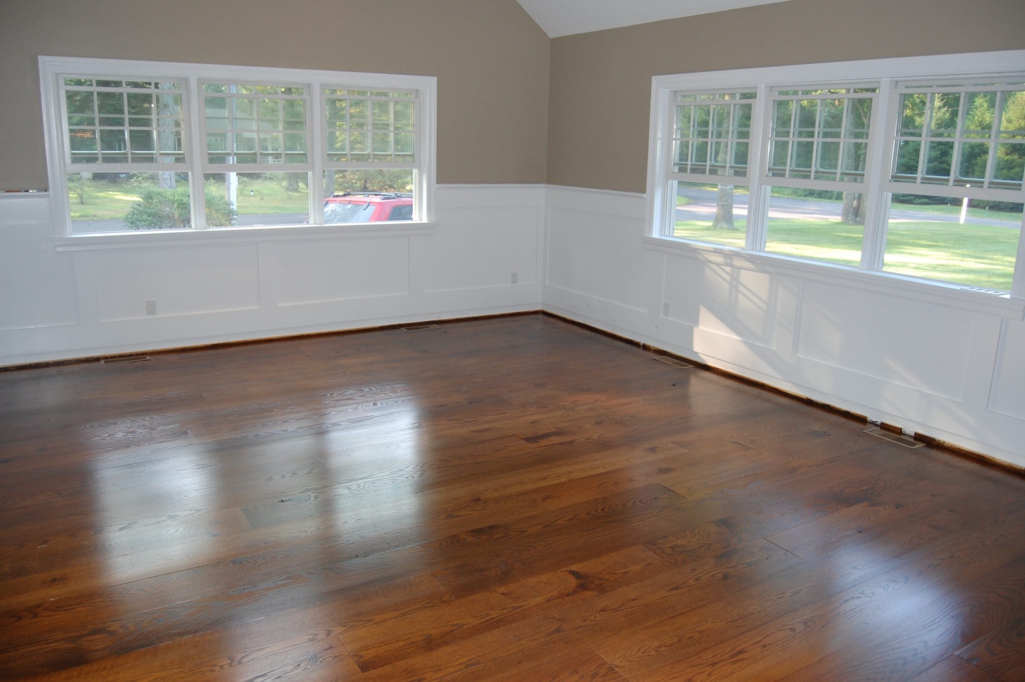 Oak Flooring & Dark Wood Flooring from Carlisle Wide Plank Floors