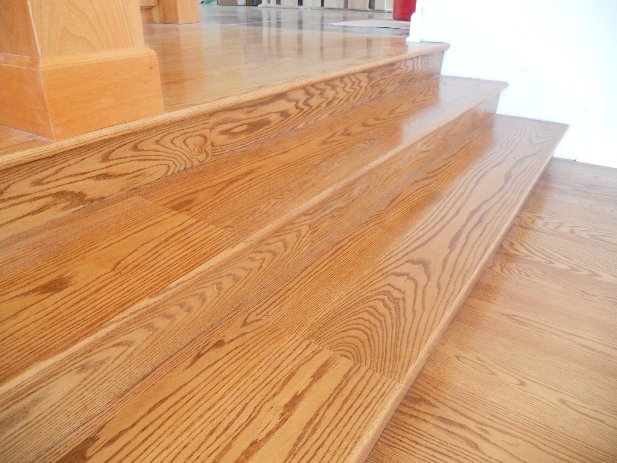 Red oak Flooring & Solid Wood Flooring from Carlisle Wide Plank Floors