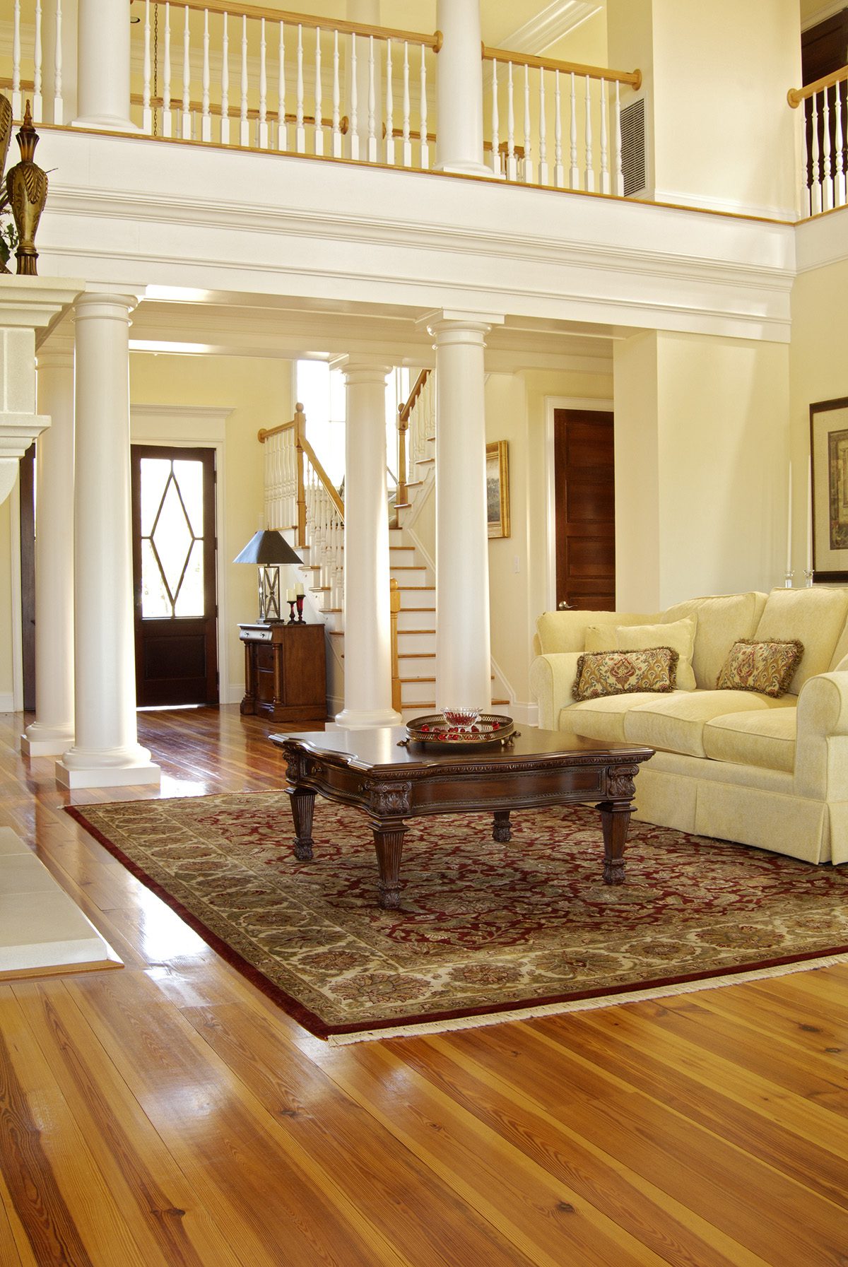 heart pine flooring in grand room