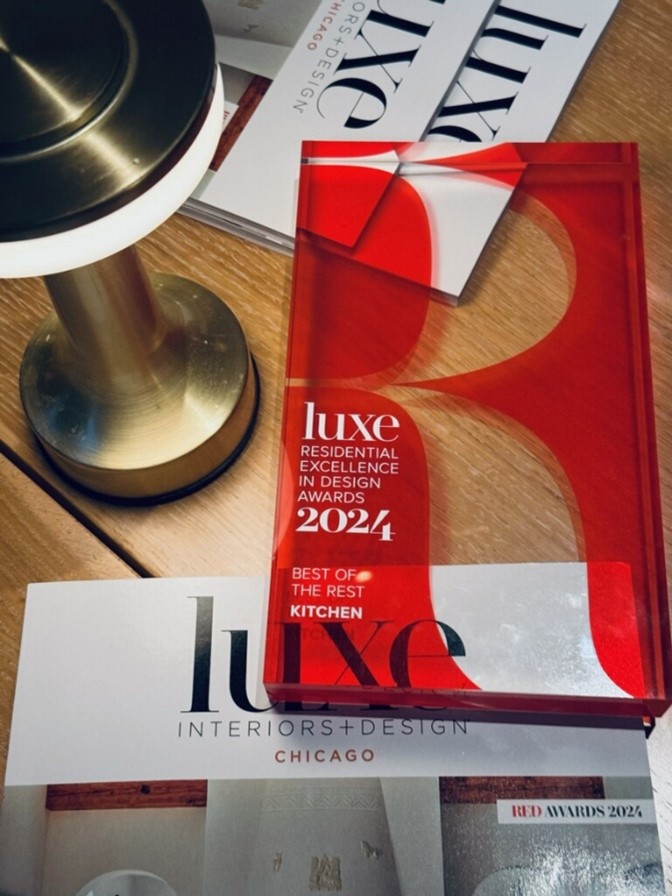 Luxe Red Award