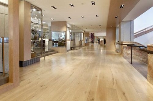 Oak Flooring & prefinished Wood Flooring from Carlisle Wide Plank Floors